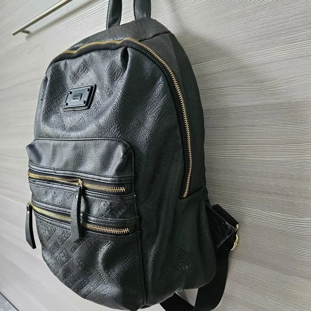 Steve Madden Black Backpack Bag Gold Zippers Logo Gym City Minimalist‎ FLAWS
